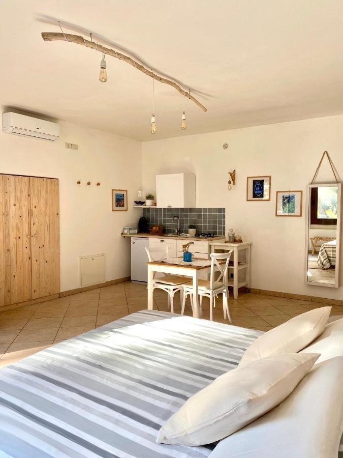 La Dimora Di Ulisse Aparthotel ซานตา เชซาเรอา แตร์เม ภายนอก รูปภาพ