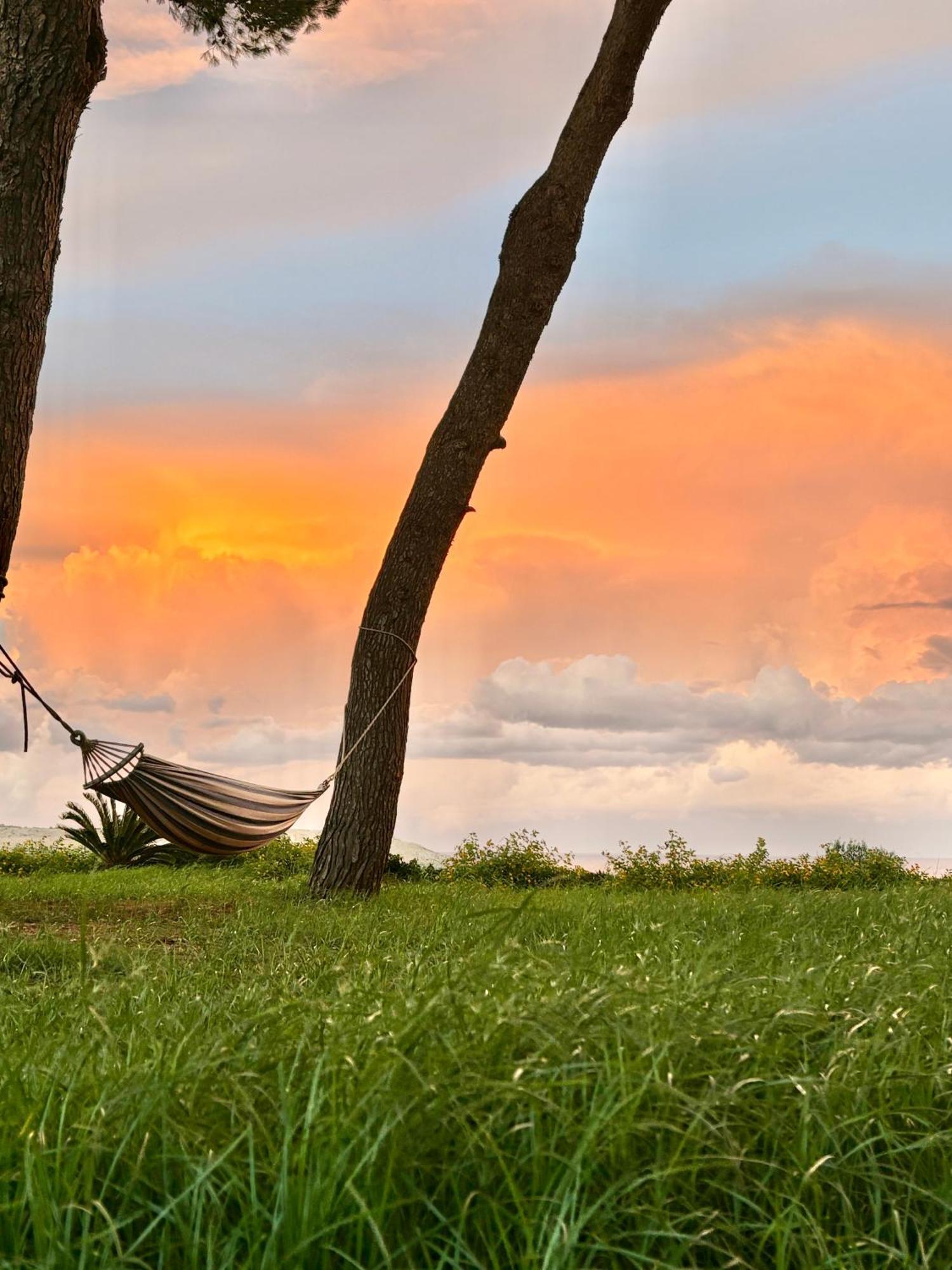 La Dimora Di Ulisse Aparthotel ซานตา เชซาเรอา แตร์เม ภายนอก รูปภาพ